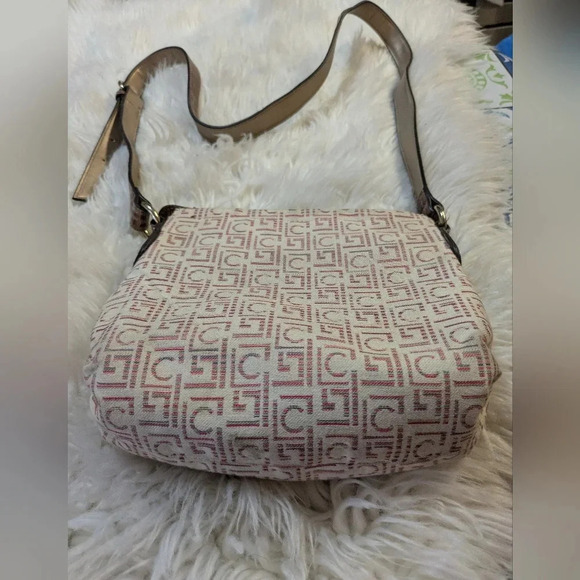 Liz Claiborne shoulder bag. Brown,Tan and hints of blue - Picture 1 of 10